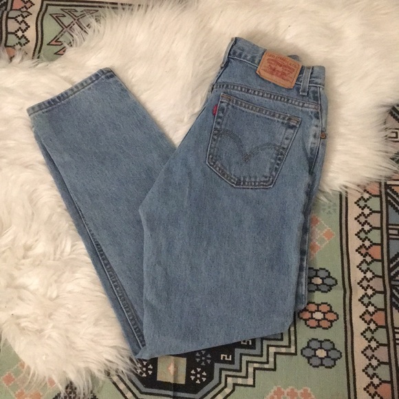 Levi's Denim - Vintage 550 Levi’s Relaxed High Waisted Mom Jean